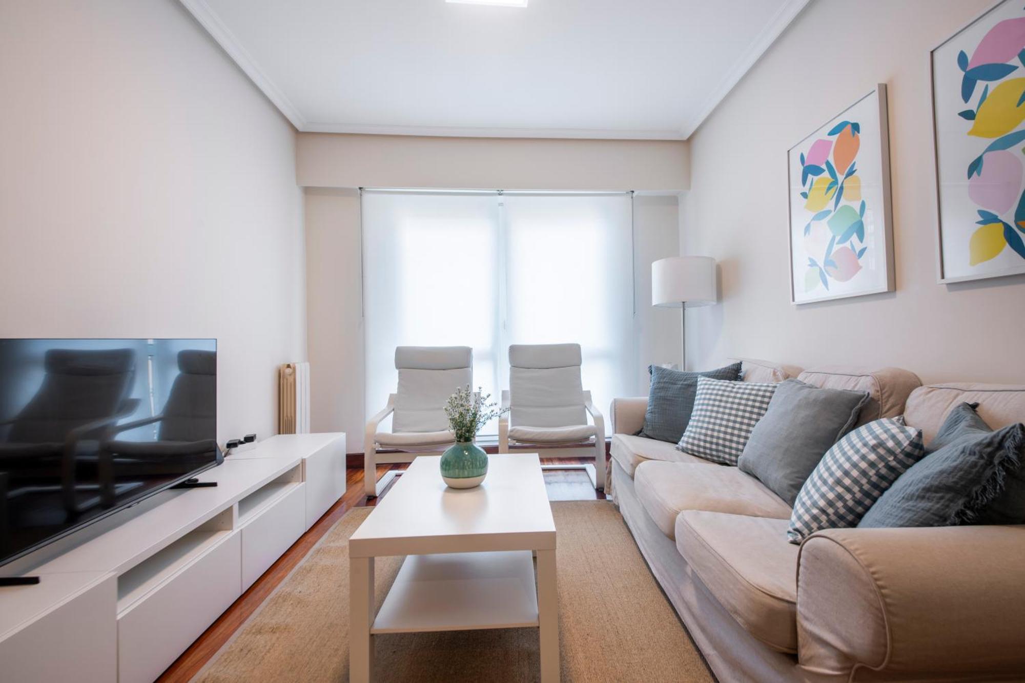 Plaza Pio XII Apartment Сан Себастиан Екстериор снимка